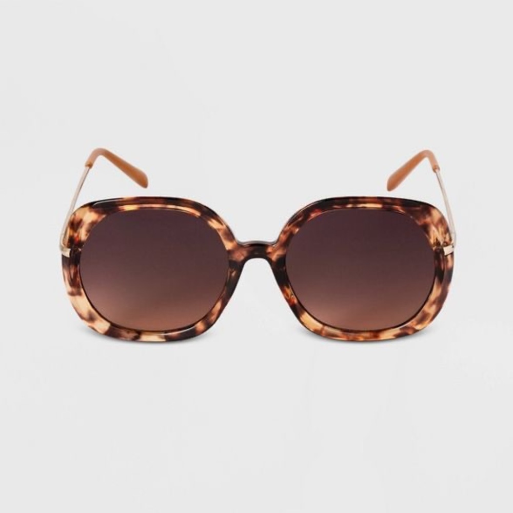 Retro Style Sunglasses - NWT - Picture 2 of 2